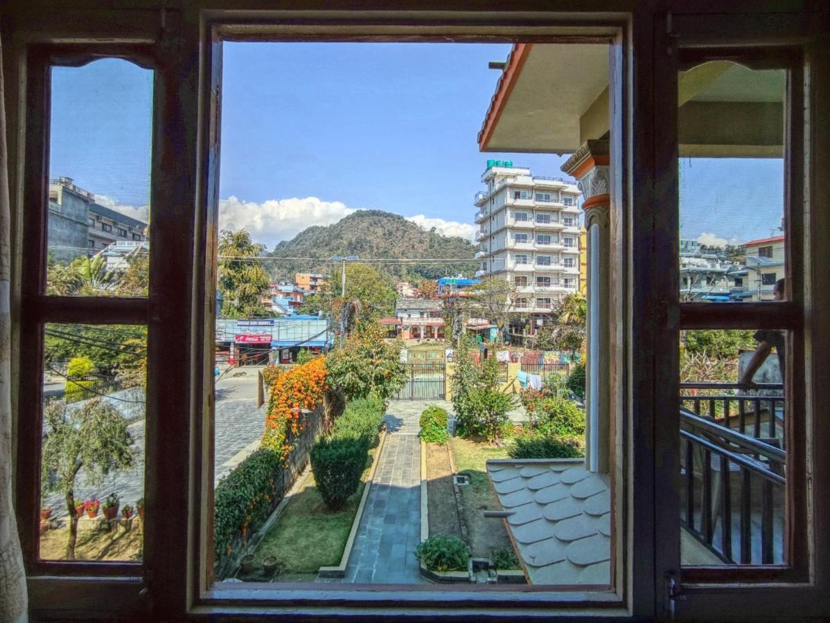 The Mountain House Hotel Pokhara Kültér fotó