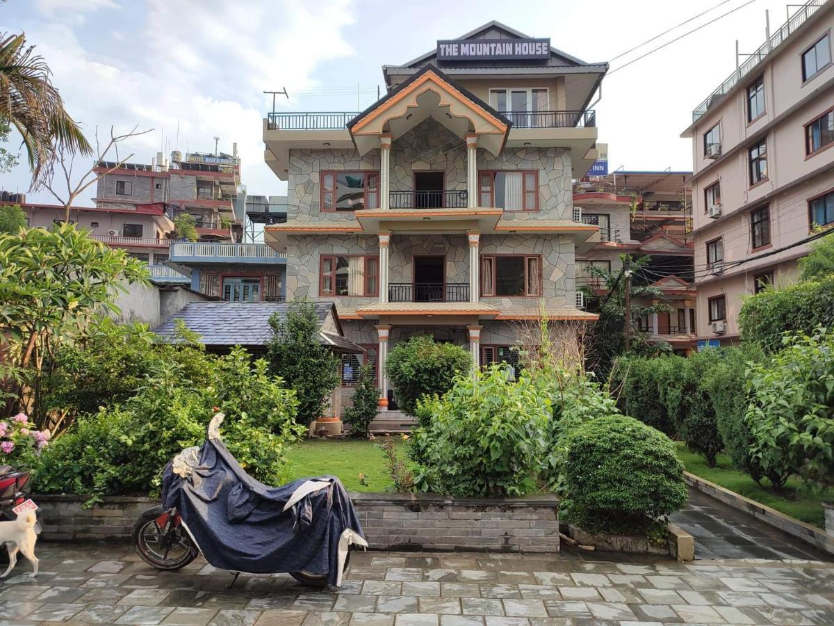 The Mountain House Hotel Pokhara Kültér fotó