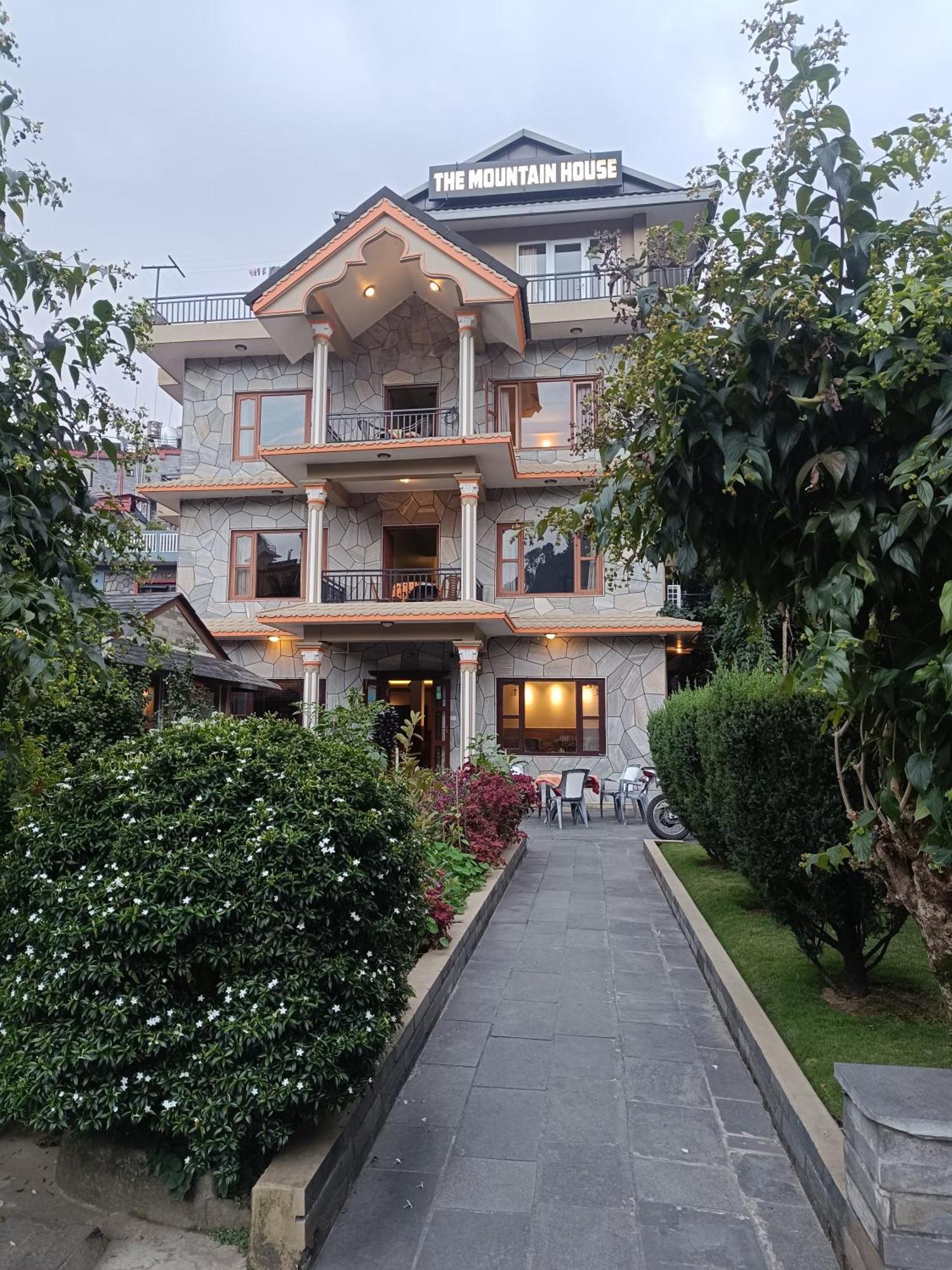 The Mountain House Hotel Pokhara Kültér fotó