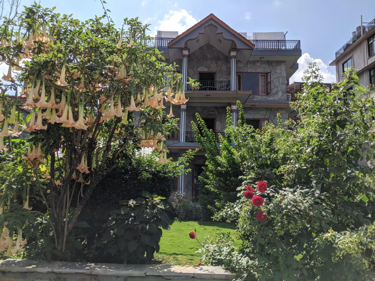 The Mountain House Hotel Pokhara Kültér fotó